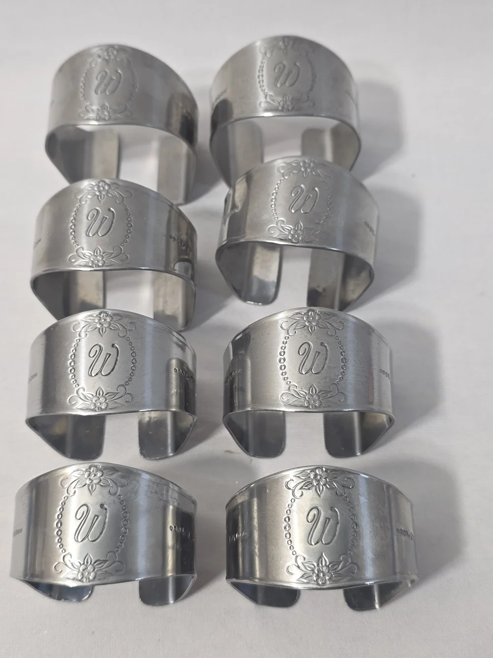 Custom Craft Stainless Steel Silver Napkin Rings with 'W' Monogram - Set of 8
